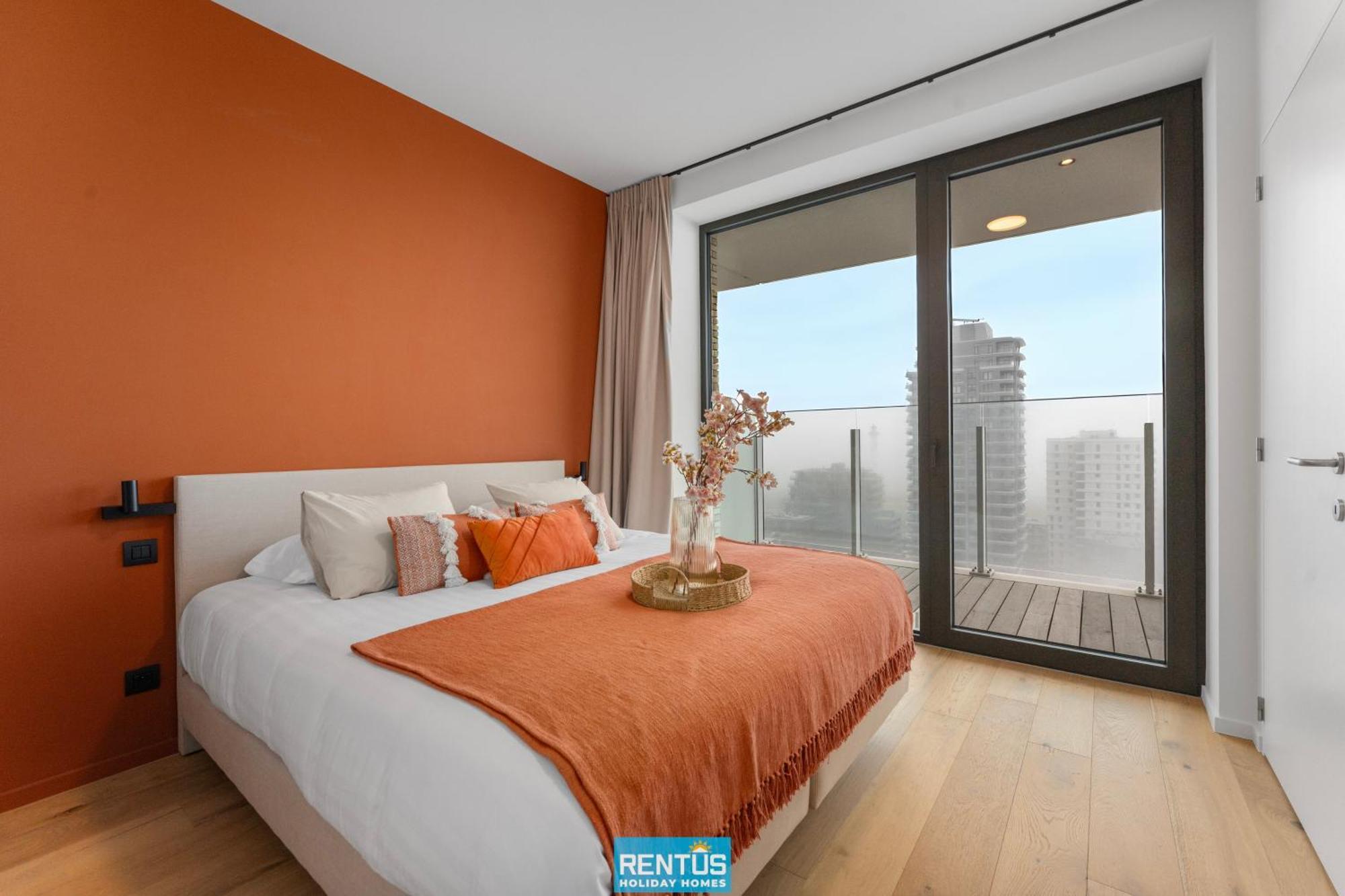 Rashelle - With Stunning Views Of The North Sea Oostende